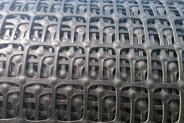 鋼塑土工格柵與塑料土工格柵的共同點與區(qū)別有哪些？  第2張
