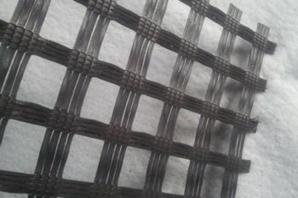 玻纖土工格柵在水泥混凝土路面改造中的應(yīng)用探索