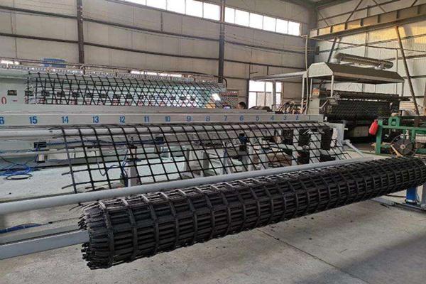 鋼塑土工格柵規(guī)格型號(hào)詳解 第3張